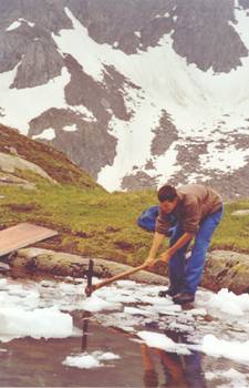 2001 man at work....